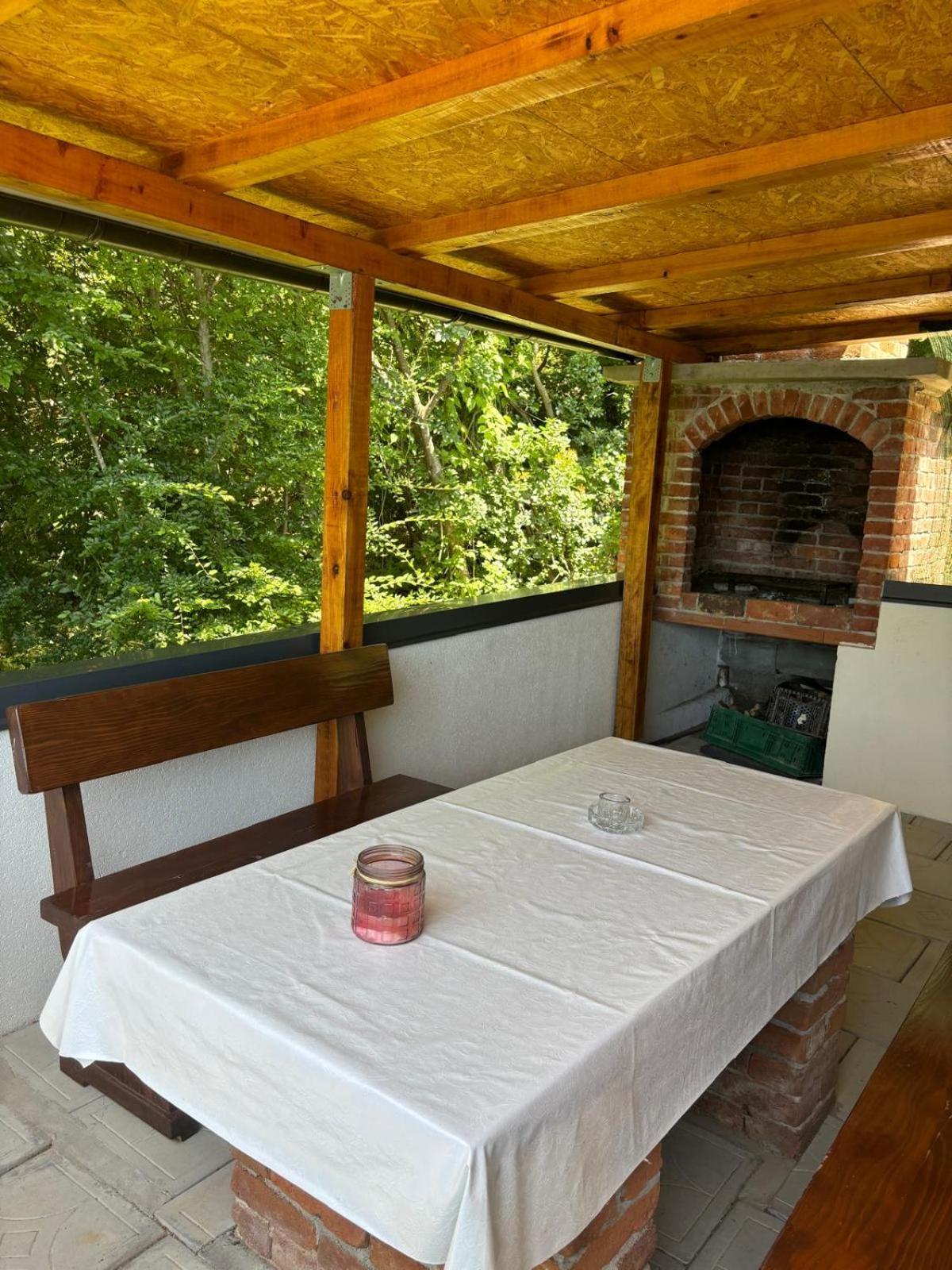 Apartmani Bosnjak Starigrad Paklenica Cameră foto