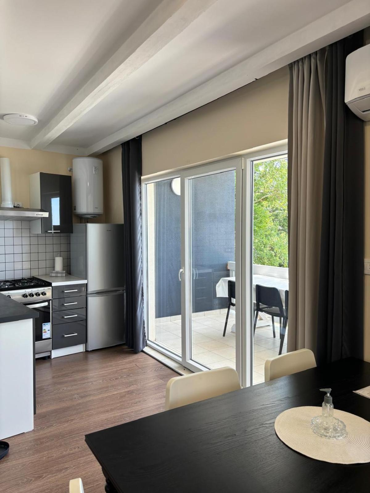 Apartmani Bosnjak Starigrad Paklenica Cameră foto