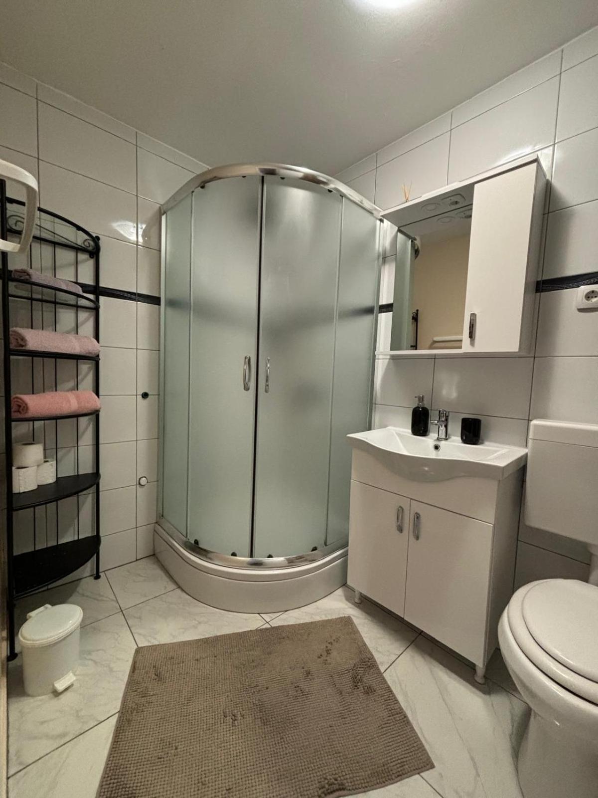 Apartmani Bosnjak Starigrad Paklenica Cameră foto