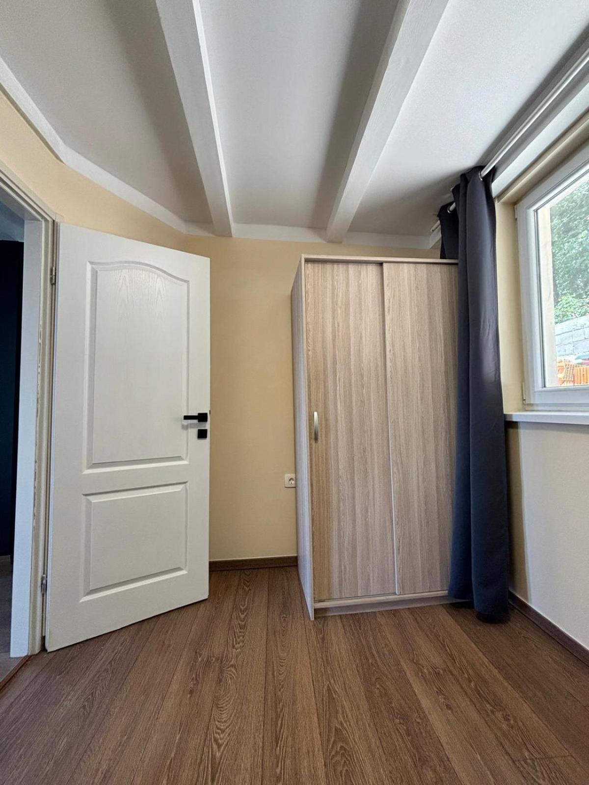 Apartmani Bosnjak Starigrad Paklenica Cameră foto